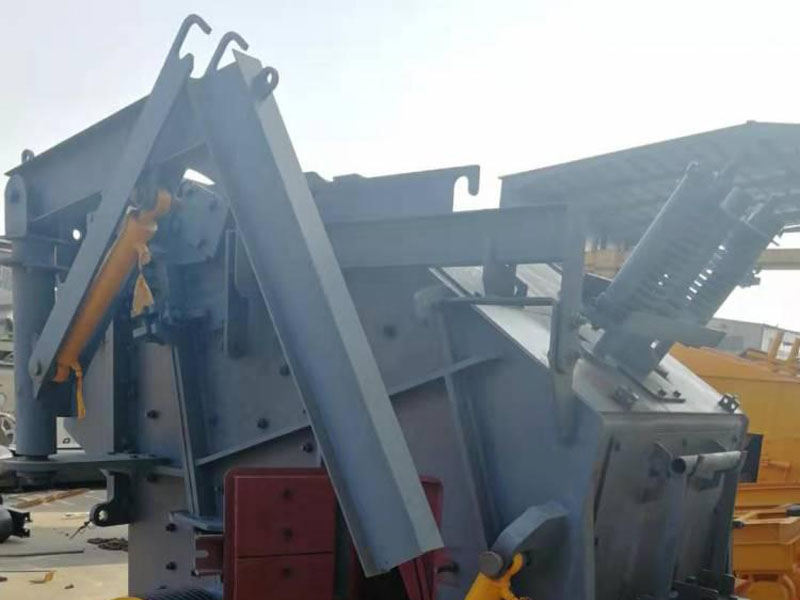 移動歐版反擊式破碎機 移動歐版反擊式破碎機